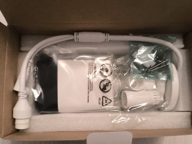 Camera de Supraveghere IP Hikvision DS-2CD1043G2-IUF 4MP Lentila 2.8mm Microfon Audio EXIR